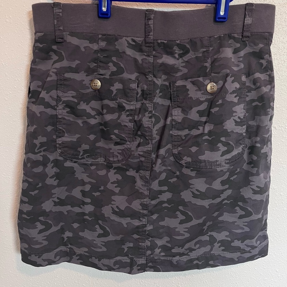 Lee Regular Fit Skort - Picture 2 of 5